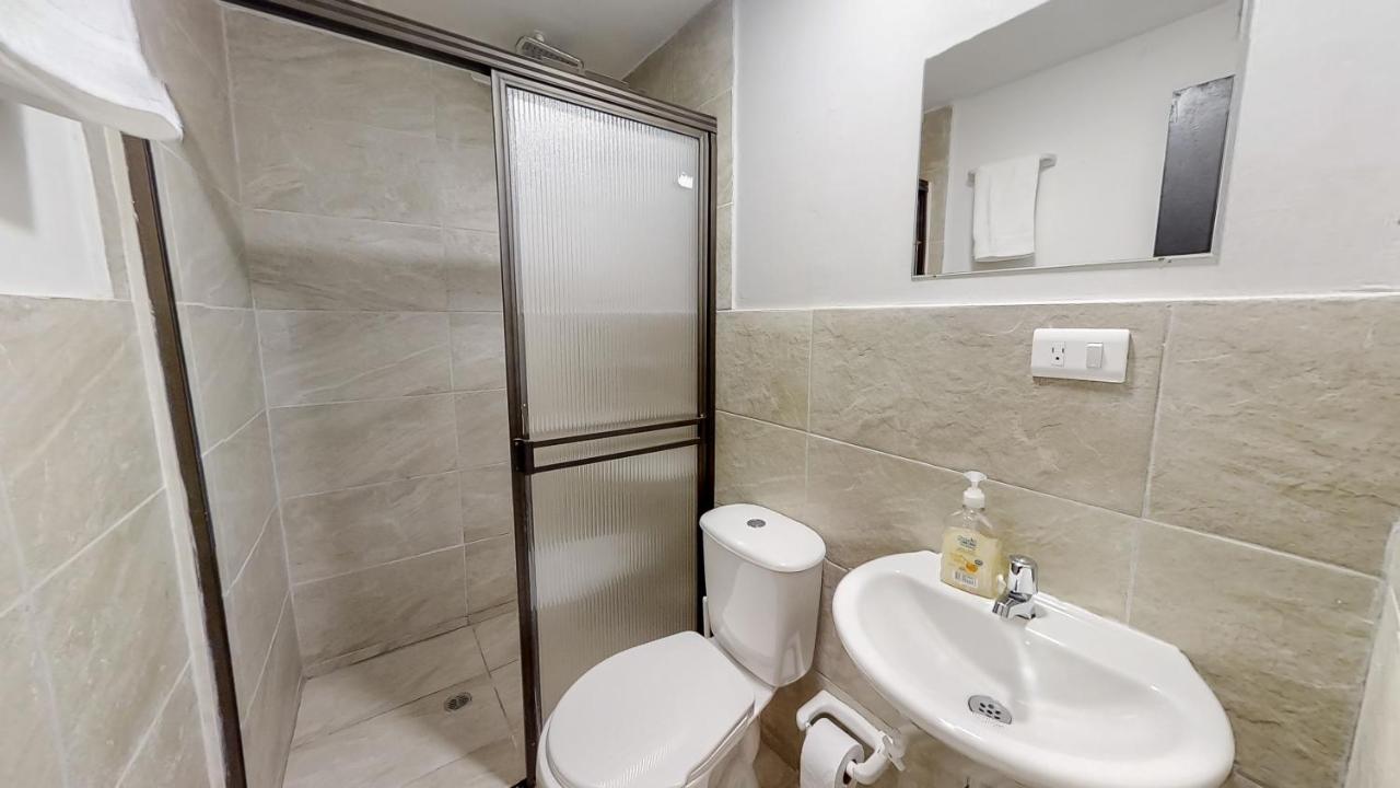 Providencia Hostel Habitaciones Меделин Екстериор снимка